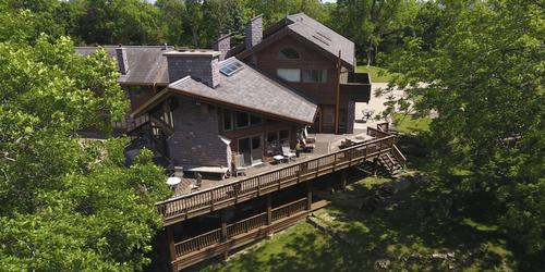 Brixen Ivy Ranch